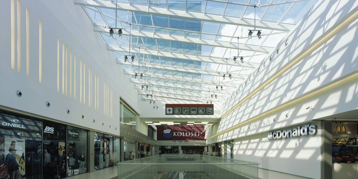 Shopping centres - USCE SHOPPING CENTRE