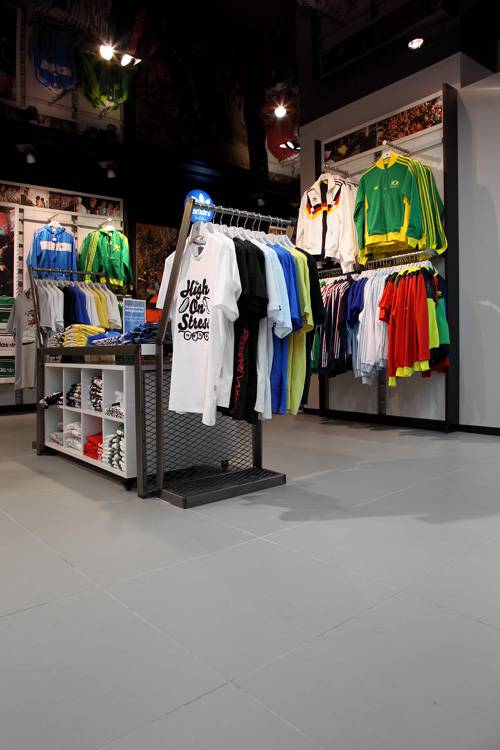 Geweldig Elegantie merk Adidas Store, Germany | Fiandre Architectural Surfaces