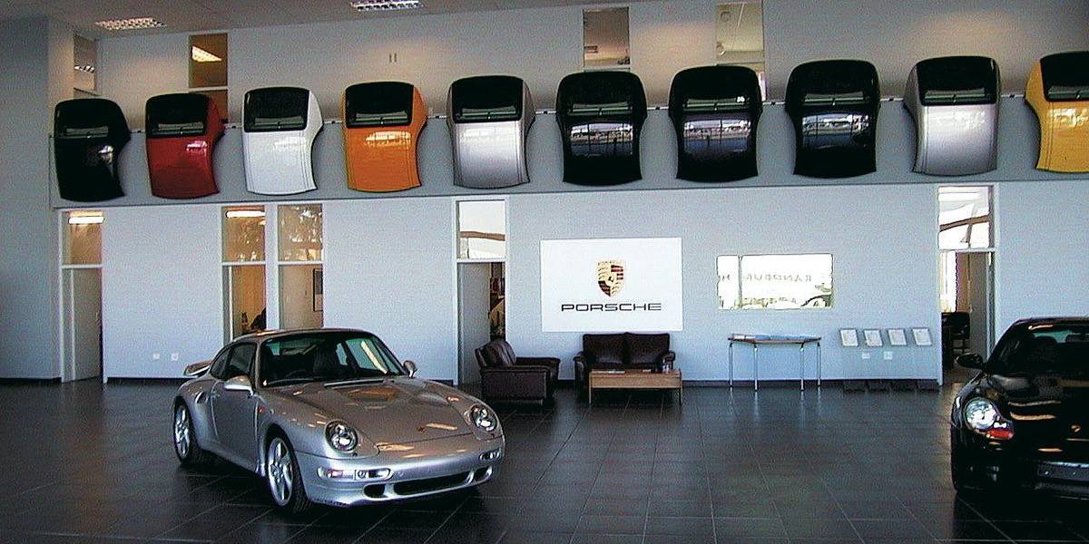 Motors - PORSCHE CAR DEALER