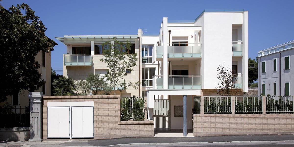 Housing - HOUSE IN SENIGALLIA