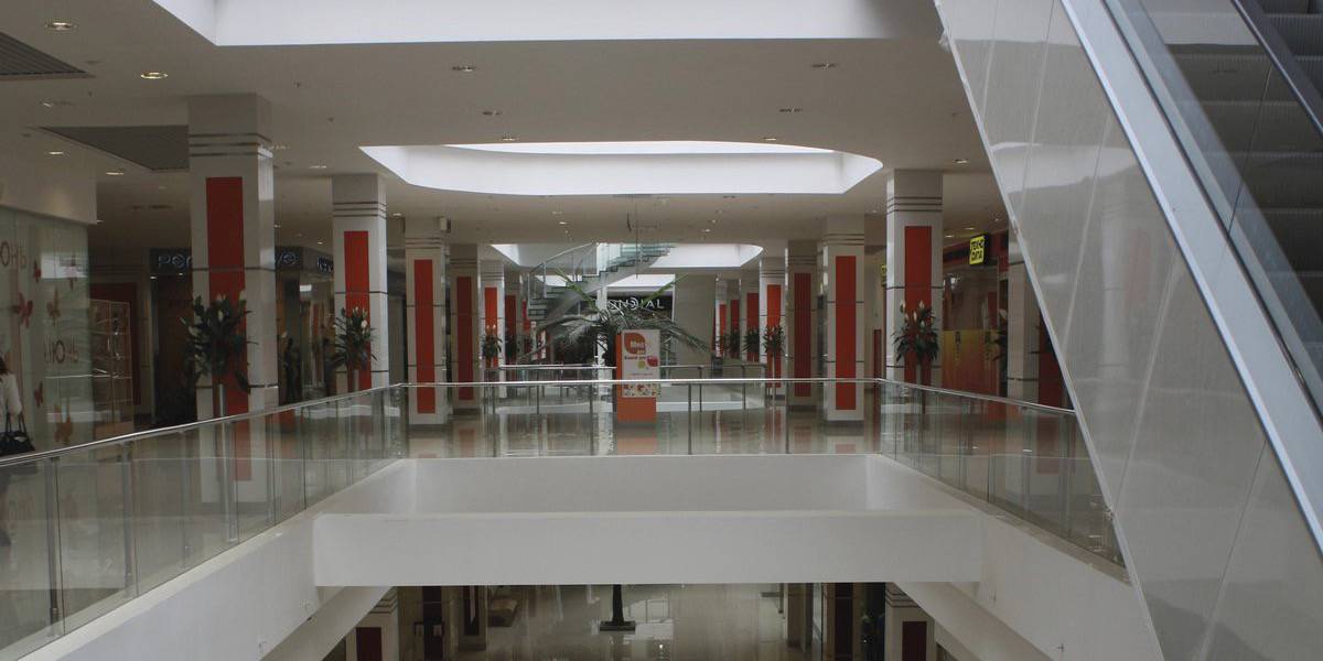 Shopping centres - JUNE SHOPPING CENTER