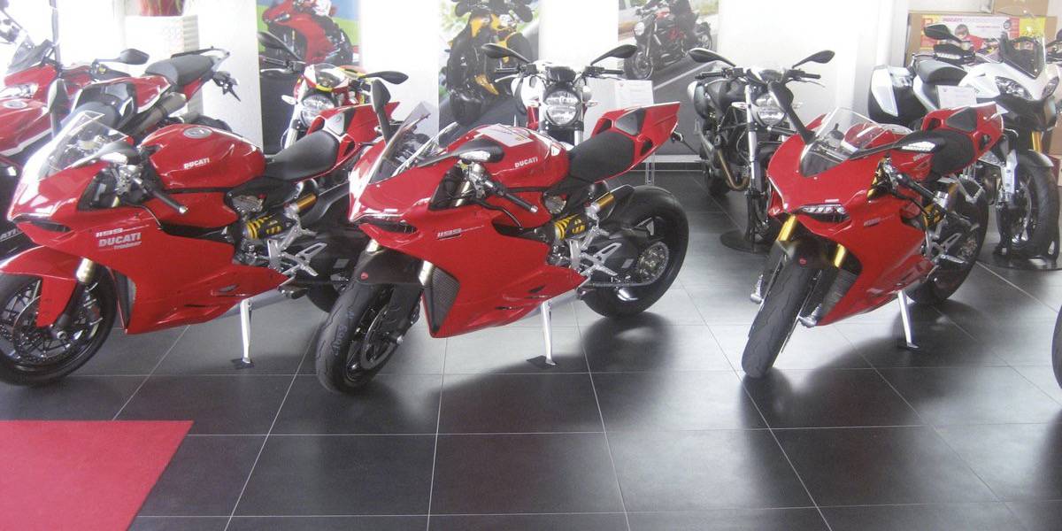 Motors - DUCATI SHOWROOM TRINKNER