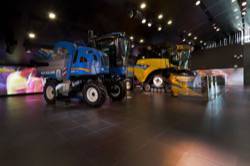 Exhibitions - SUSTAINABLE FARM PAVILLON EXPO MILANO 2015 - NEW HOLLAND AGRICULTURE