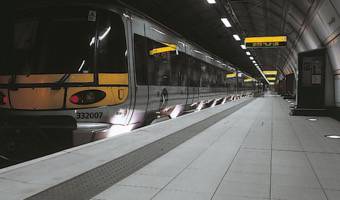 HEATHROW EXPRESS TRAIN TERMINAL