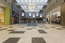 Shopping centres - MONDO JUVE SHOPPING CENTER