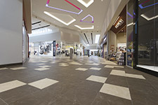 Shopping centres - MONDO JUVE SHOPPING CENTER