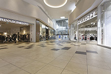 Shopping centres - MONDO JUVE SHOPPING CENTER