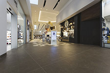 Shopping centres - MONDO JUVE SHOPPING CENTER