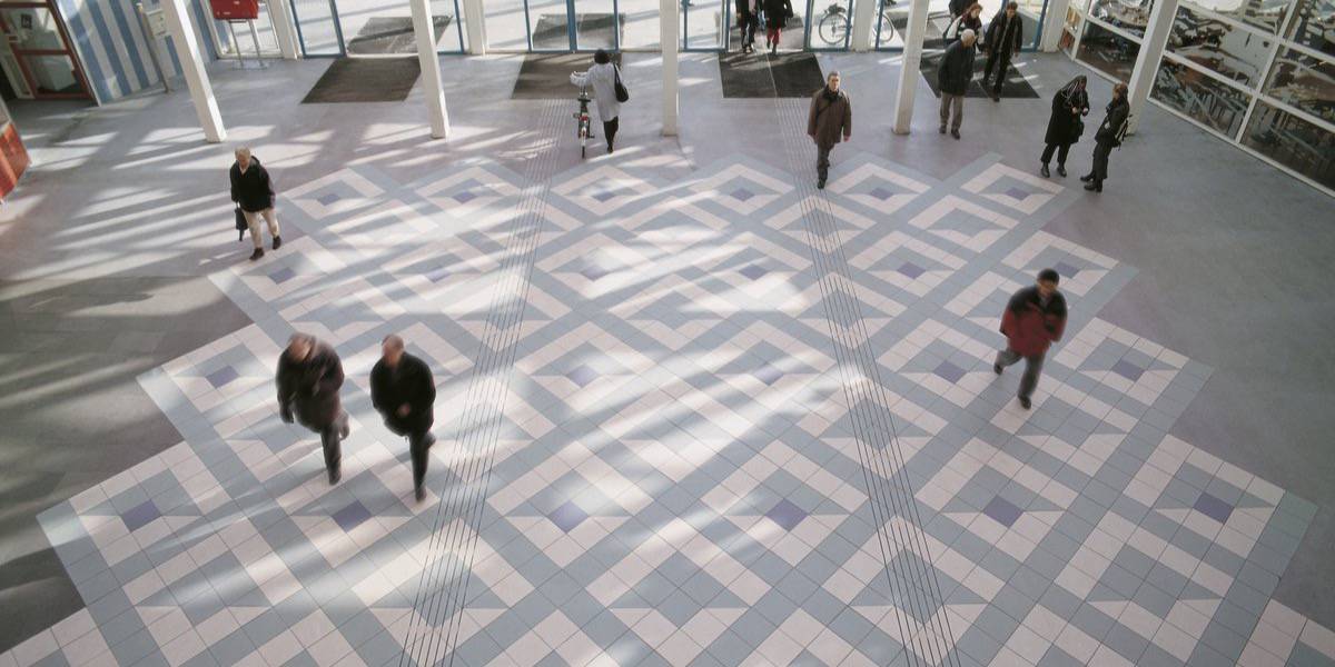 Stations and airports - LEIDEN RAILWAY STATION