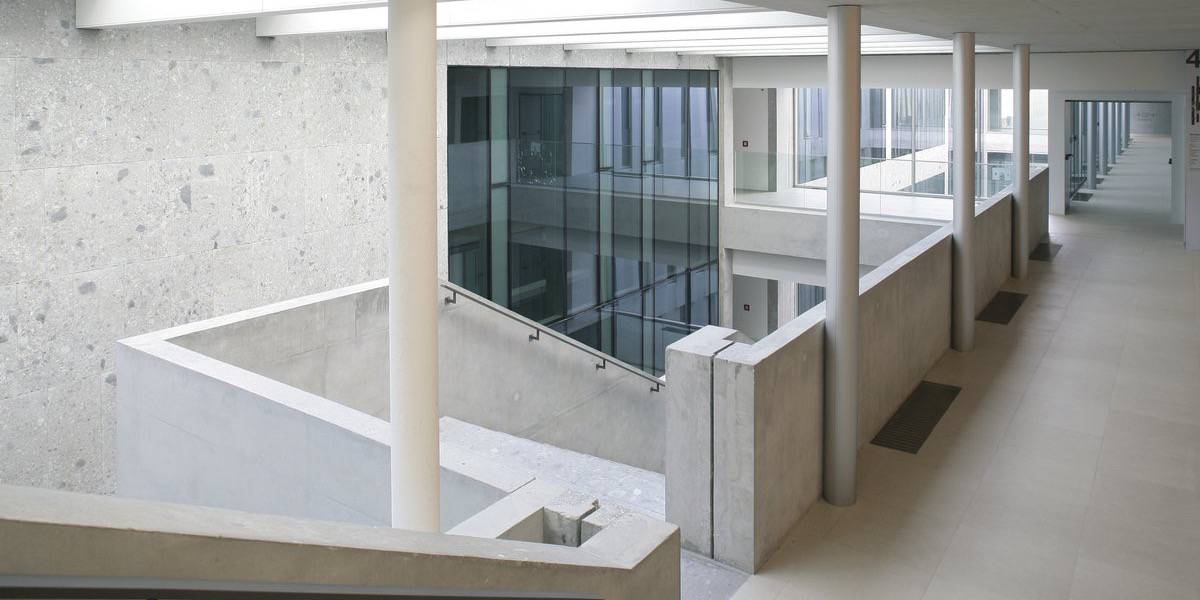 Public areas - BOCCONI UNIVERSITY