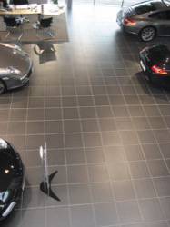 Motors - CAR DEALER PORSCHE ZENTRUM